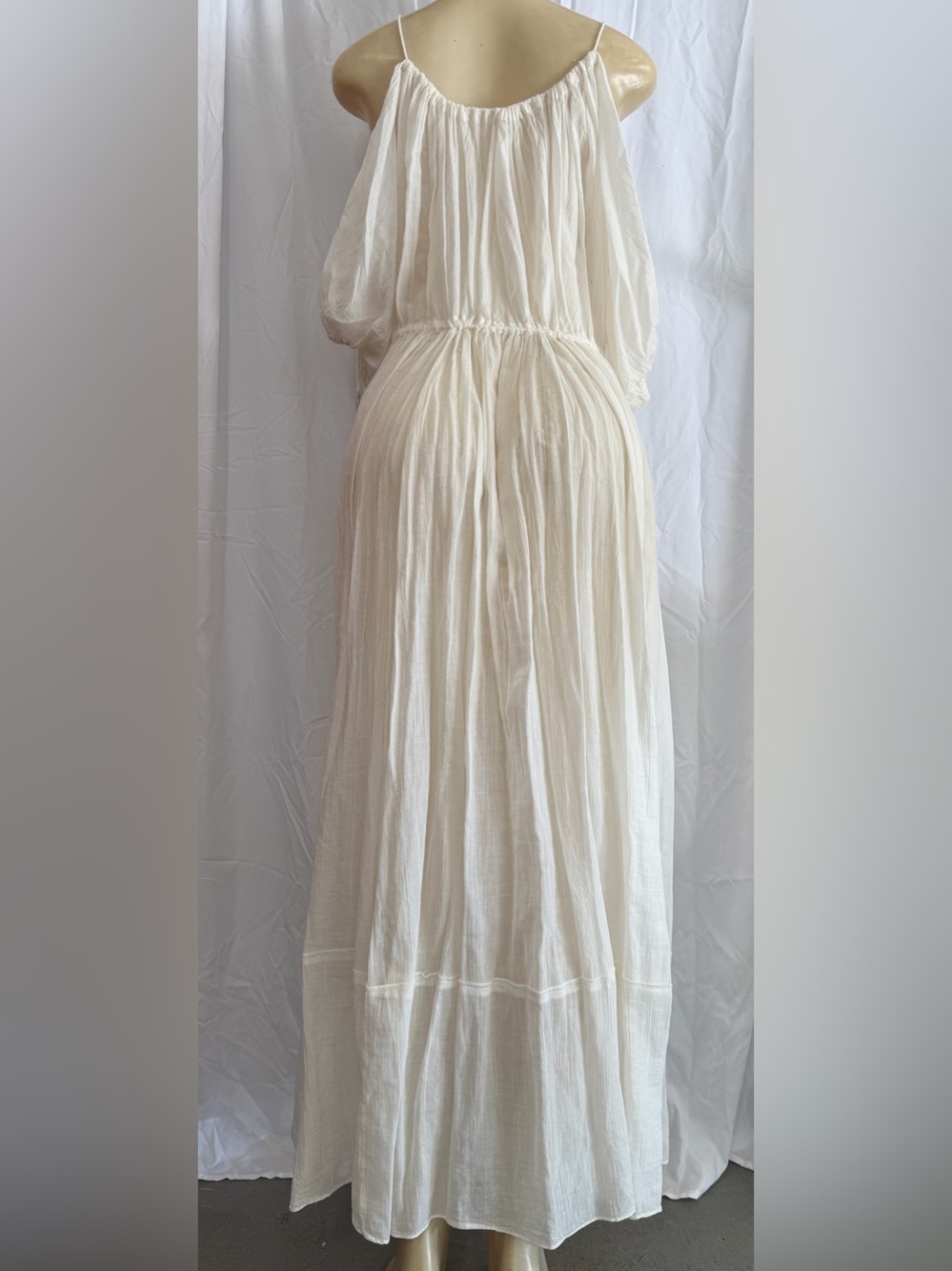Free People white boho maxi dress in size Small. - Picture 6 of 9